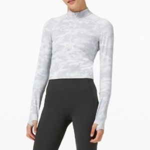 Lululemon Pace pursuit crop half zip - incognito camo